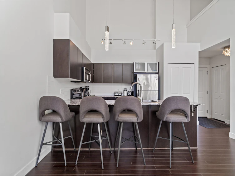 328-9655 King George Boulevard, Surrey, BC, V3T 0C7 - 8