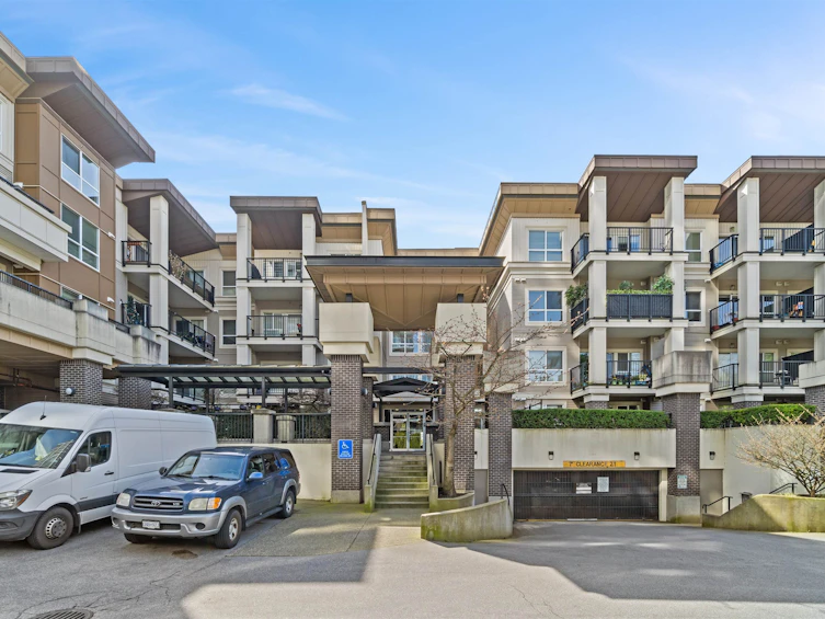 328-9655 King George Boulevard, Surrey, BC, V3T 0C7