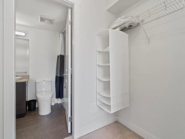 328-9655 King George Boulevard, Surrey, BC, V3T 0C7 - 11