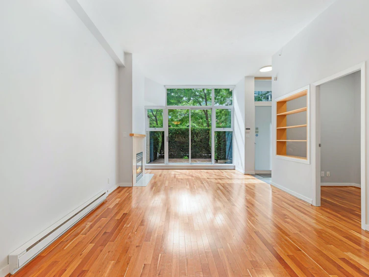 133 Aquarius Mews, Vancouver, BC, V6Z 2Z1 - 13