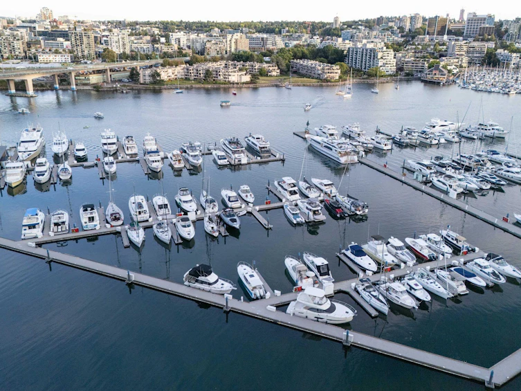 133 Aquarius Mews, Vancouver, BC, V6Z 2Z1 - 28