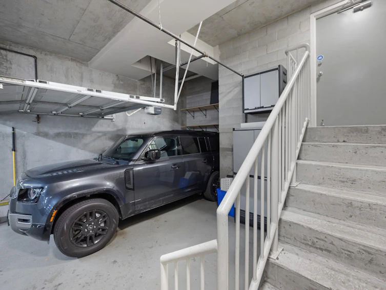 133 Aquarius Mews, Vancouver, BC, V6Z 2Z1 - 27