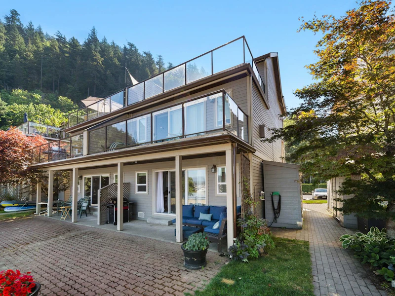 10 - 595 Lillooet Avenue, Harrison Hot Springs BC V0M 1A3