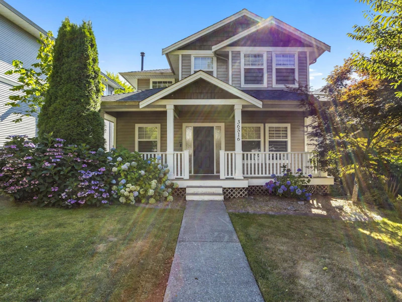 36516 Lester Pearson Way, Abbotsford BC V3G 3C5