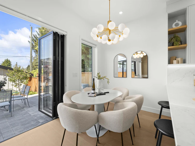 2-6461 E Prince Edward Street, Vancouver, BC, V3W 0Y3 - 10