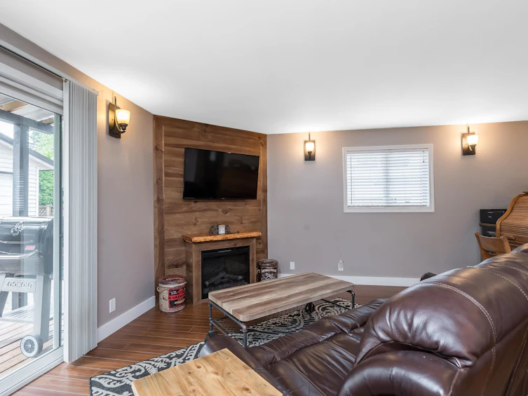 20278 42 Avenue, Langley, BC, V3A 3A5 - 20