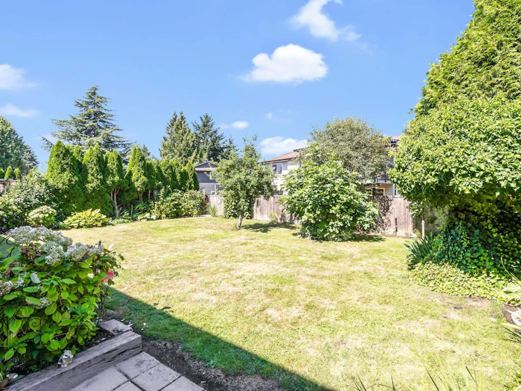 20463 Thorne Avenue, Maple Ridge, BC, V2X 8V1 - 28
