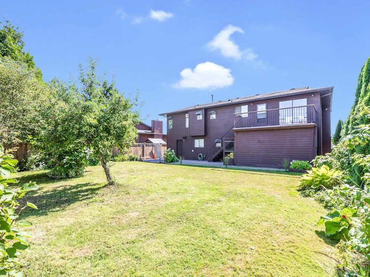 20463 Thorne Avenue, Maple Ridge, BC, V2X 8V1 - 30