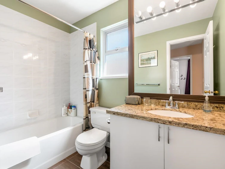 30-10000 Fisher Gate, Richmond, BC, V6X 3W8 - 17