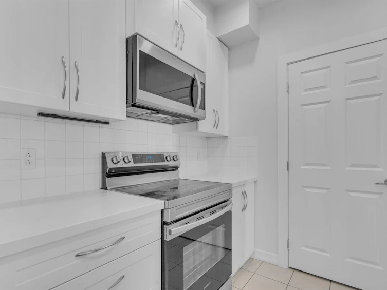 415-10237 133 Street, Surrey, BC, V3T 0C6 - 21