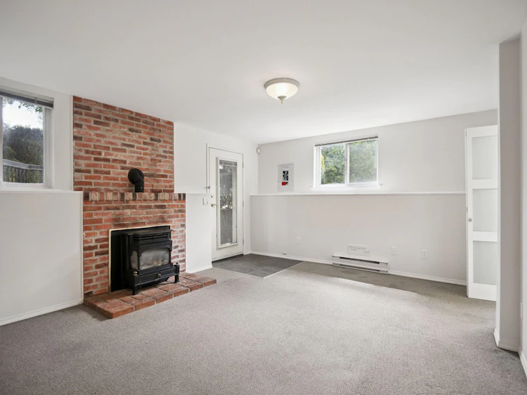 831 Second Street, New Westminster, BC, V3L 2N4 - 16