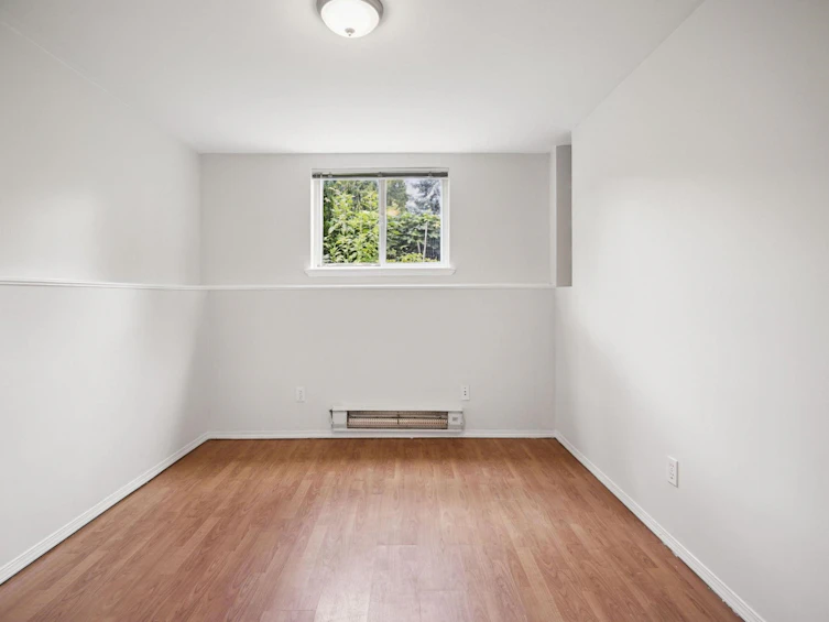 831 Second Street, New Westminster, BC, V3L 2N4 - 22