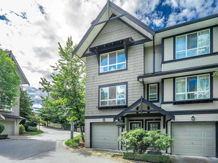 1-6747 203 Street, Langley, BC, V2Y 3B5