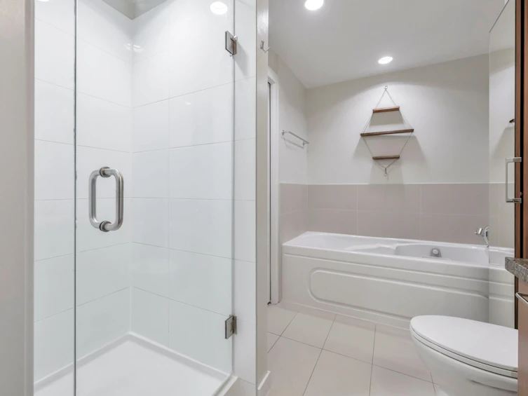 305-2008 E 54th Avenue, Vancouver, BC, V5P 1Y6 - 16