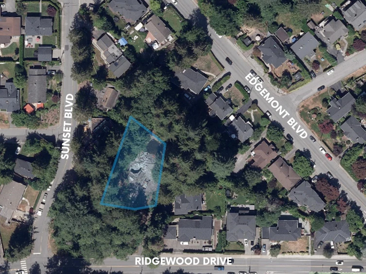 1160 Ridgewood Drive, North Vancouver, BC, V7R 1J3 - 5