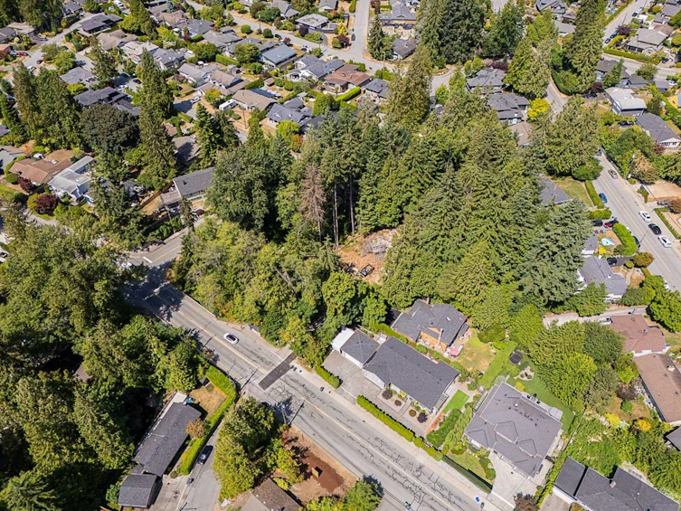 1160 Ridgewood Drive, North Vancouver, BC, V7R 1J3 - 12