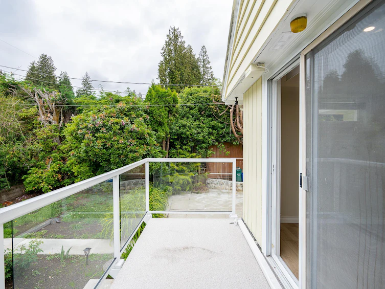 1819 Inglewood Avenue, West Vancouver, BC, V7V 1Y8 - 28