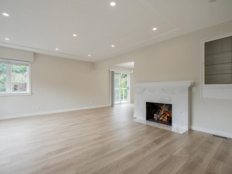1819 Inglewood Avenue, West Vancouver, BC, V7V 1Y8 - 2
