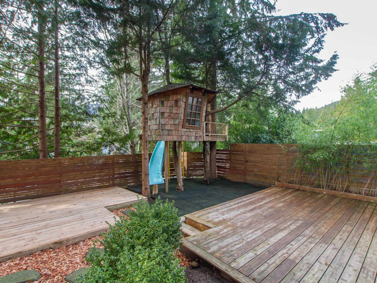 40646 Perth Place, Squamish, BC, V8B 0G1 - 19
