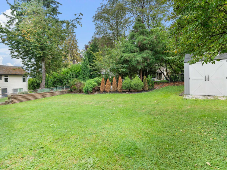 5540 Laurel Street, Burnaby, BC, V5G 1N2 - 5
