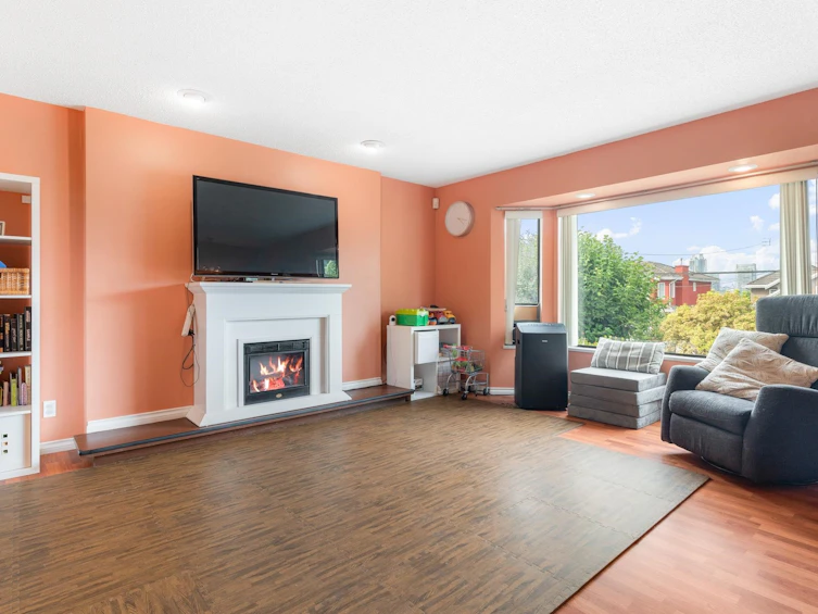 5540 Laurel Street, Burnaby, BC, V5G 1N2 - 10