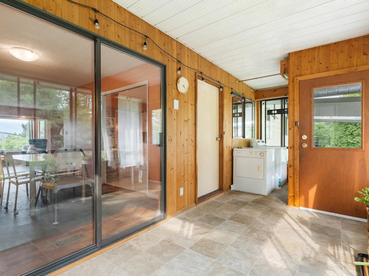 5540 Laurel Street, Burnaby, BC, V5G 1N2 - 18