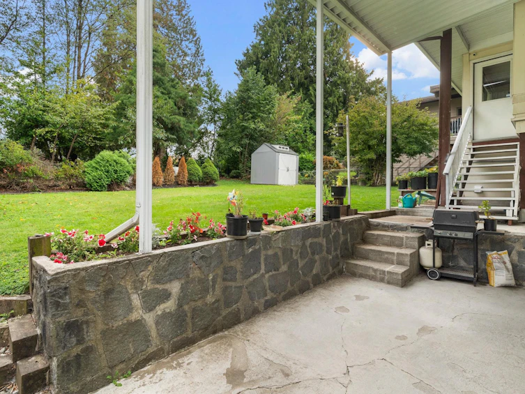 5540 Laurel Street, Burnaby, BC, V5G 1N2 - 4