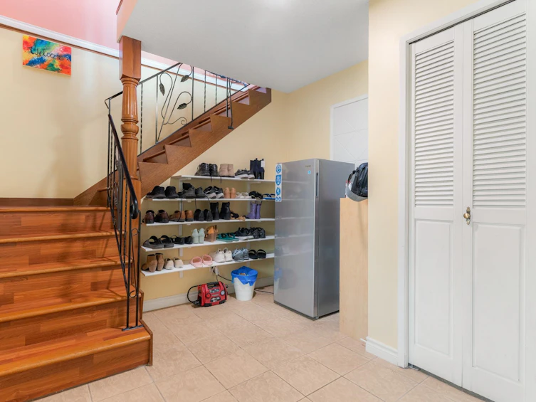 5540 Laurel Street, Burnaby, BC, V5G 1N2 - 27