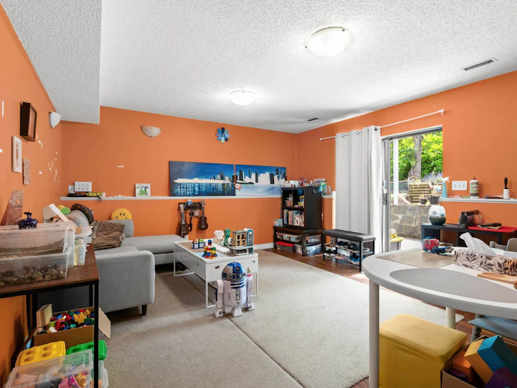 5540 Laurel Street, Burnaby, BC, V5G 1N2 - 30