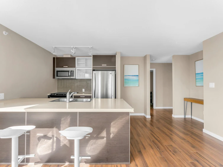 2904-9981 Whalley Boulevard, Surrey, BC, V3T 0G6 - 7