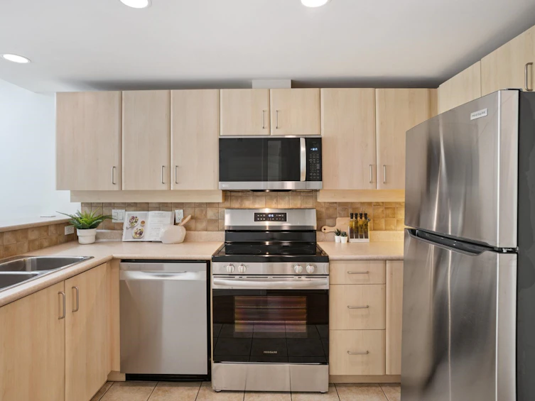 206-2226 W 12th Avenue, Vancouver, BC, V6K 2N5 - 11