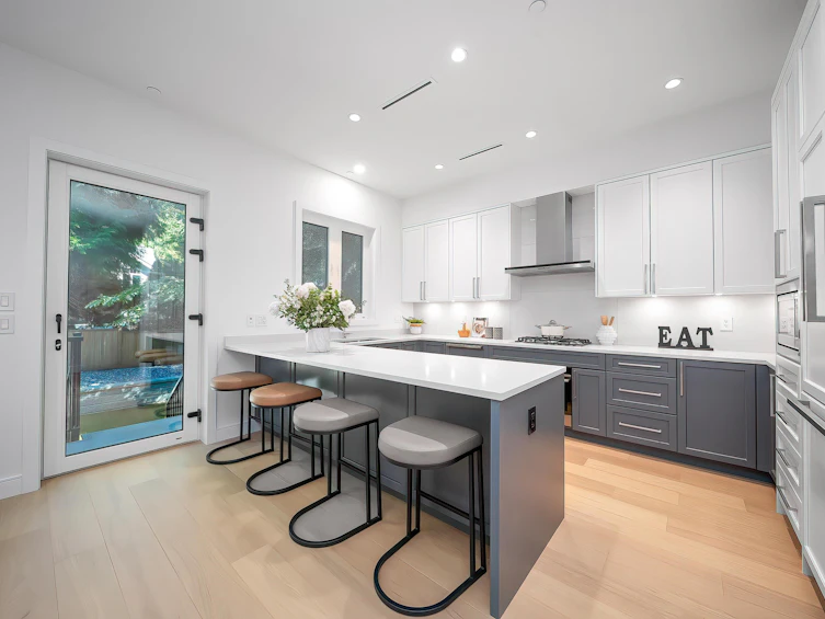 5838 Highbury Street, Vancouver, BC, V6N 1Z1 - 6