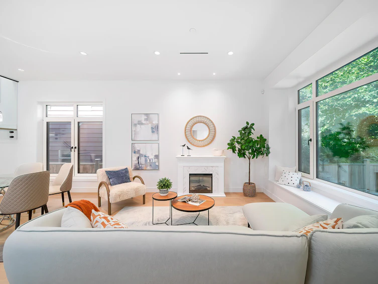 5838 Highbury Street, Vancouver, BC, V6N 1Z1 - 5
