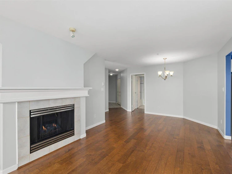 301-12639 No. 2 Road, Richmond, BC, V7E 6N6 - 12