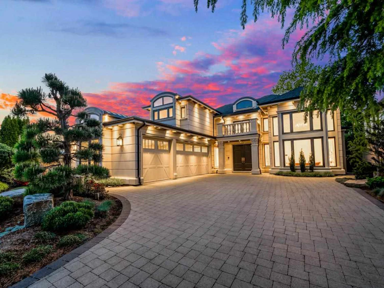 7431 Sunnymede Crescent, Richmond, BC, V6Y 1H3