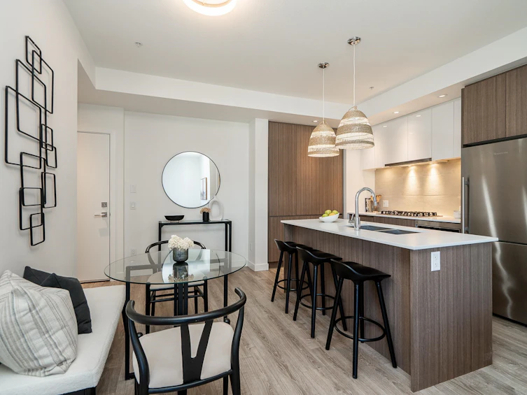 401-516 Foster Avenue, Coquitlam, BC, V3J 0H8 - 3