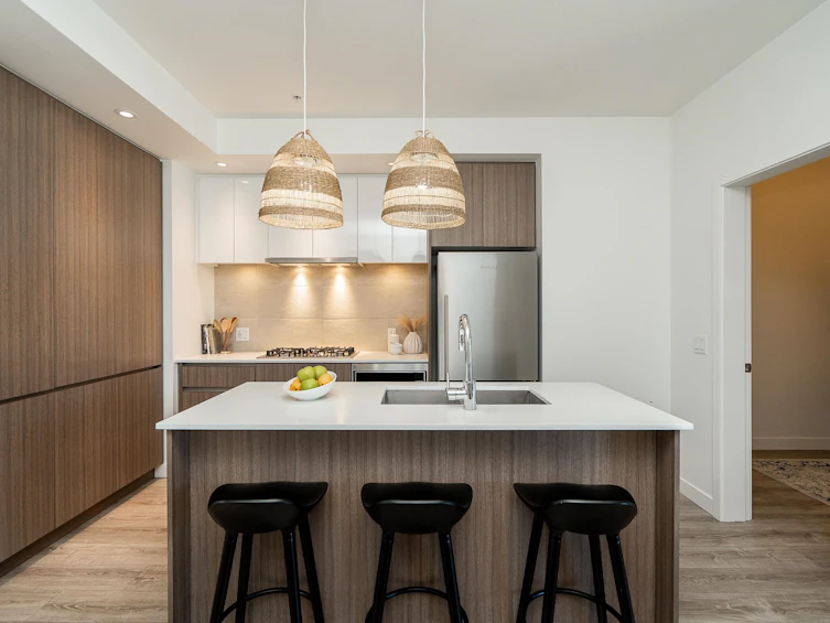 401-516 Foster Avenue, Coquitlam, BC, V3J 0H8 - 5