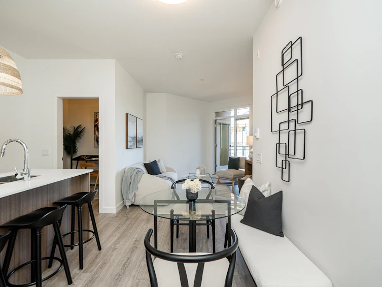 401-516 Foster Avenue, Coquitlam, BC, V3J 0H8 - 8