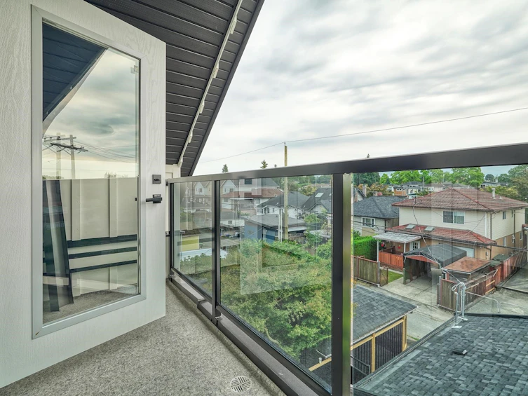 2-2710 William Street, Vancouver, BC, V5K 2Y8 - 27