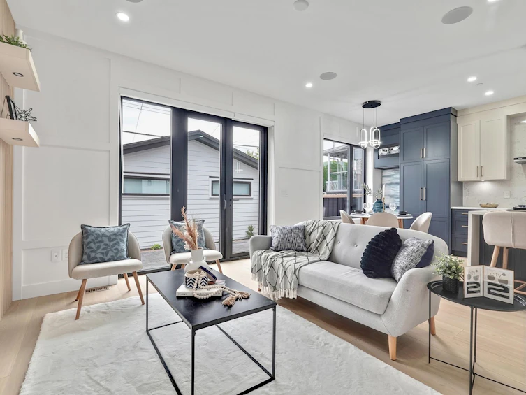 2-2710 William Street, Vancouver, BC, V5K 2Y8 - 2