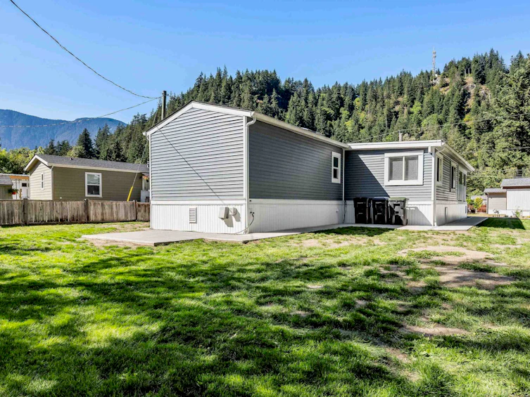 30-65367 Kawkawa Lake Road, Hope, BC, V0X 1L1 - 26