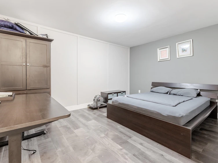 684 Porter Street, Coquitlam, BC, V3J 5A9 - 37