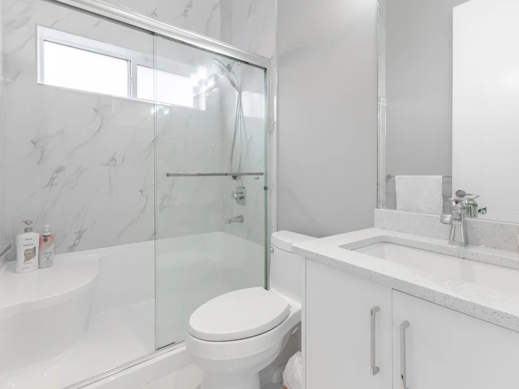 684 Porter Street, Coquitlam, BC, V3J 5A9 - 14