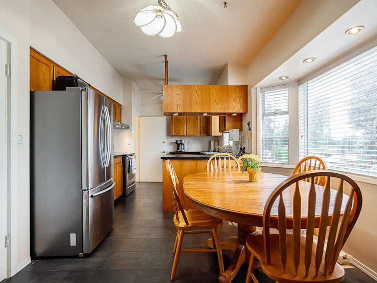 10286 127 Street, Surrey, BC, V3V 5J7 - 11