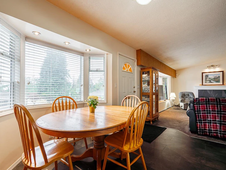 10286 127 Street, Surrey, BC, V3V 5J7 - 10