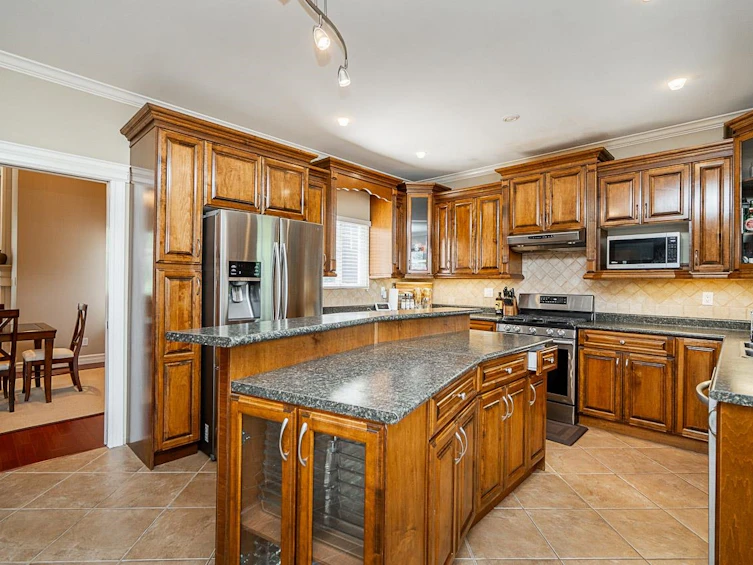 15967 110a Avenue, Surrey, BC, V4N 4Y2 - 5