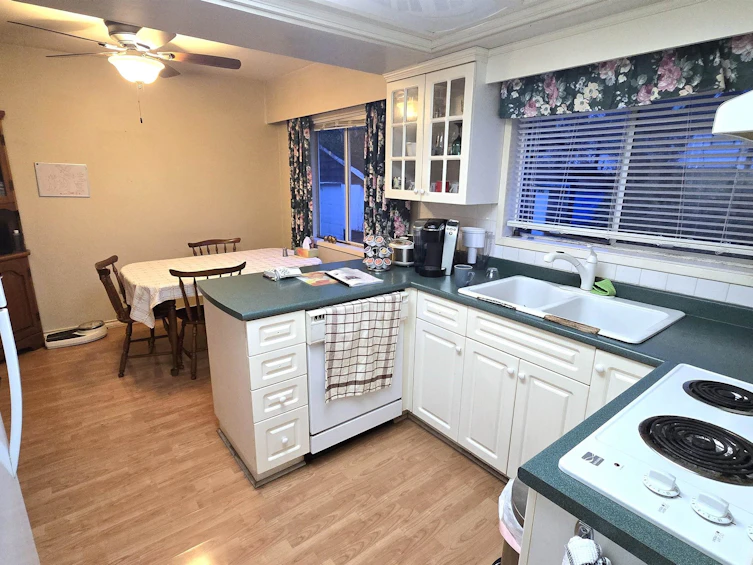 8051 Jones Road, Richmond, BC, V6Y 1L5 - 6