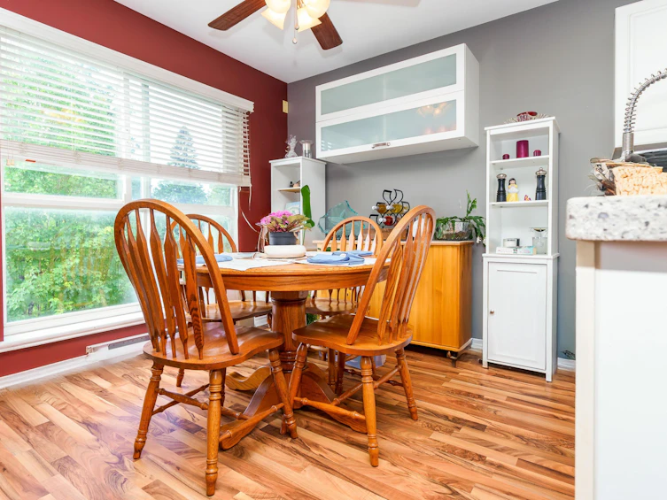 401-22230 North Avenue, Maple Ridge, BC, V2X 2L5 - 5