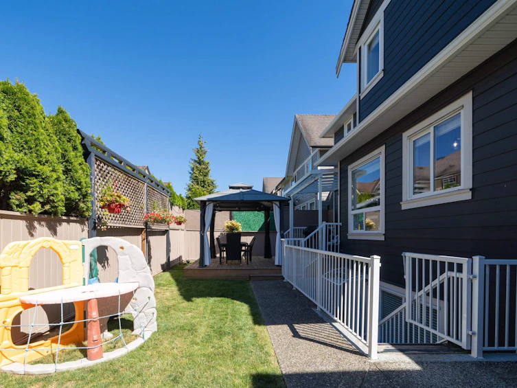 17343 1 Avenue, Surrey, BC, V3Z 8L2 - 30