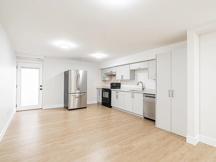 2455 Mountain Drive, Abbotsford, BC, V3G 1E9 - 25